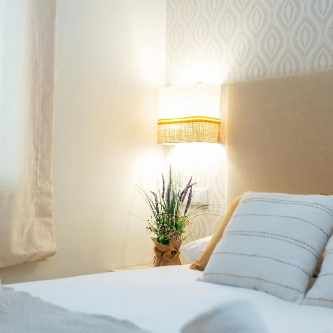 Minty Stay - Flota Sevilla Appartement